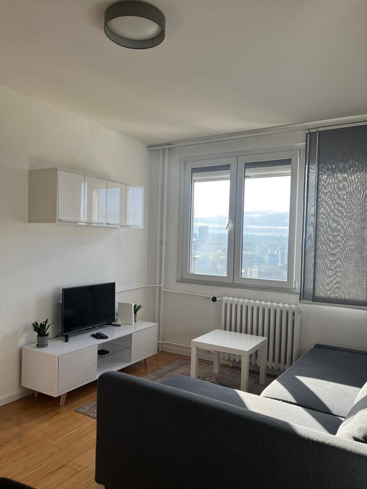 Lenny Apartman Belgrade Exterior photo
