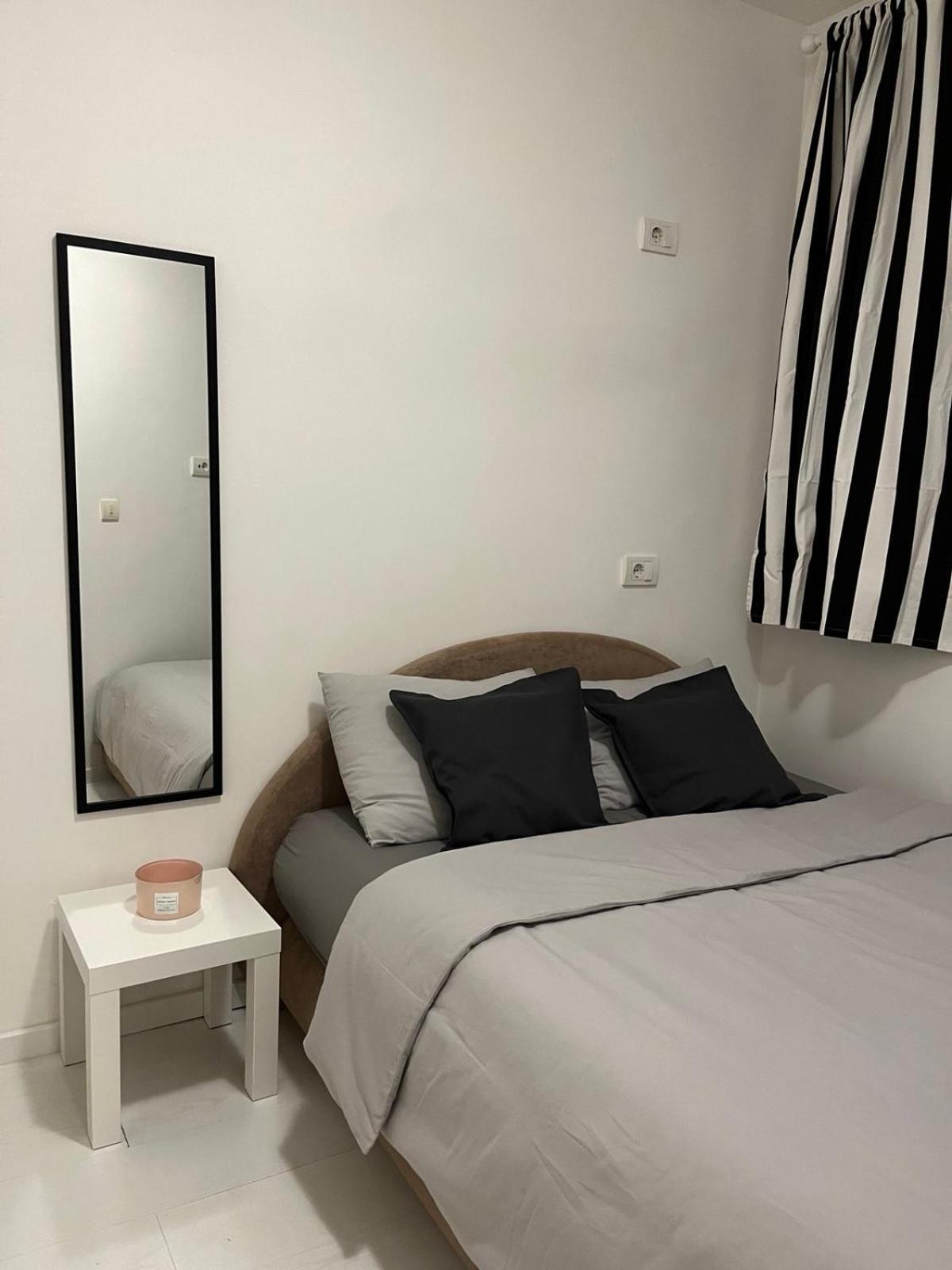 Lenny Apartman Belgrade Exterior photo